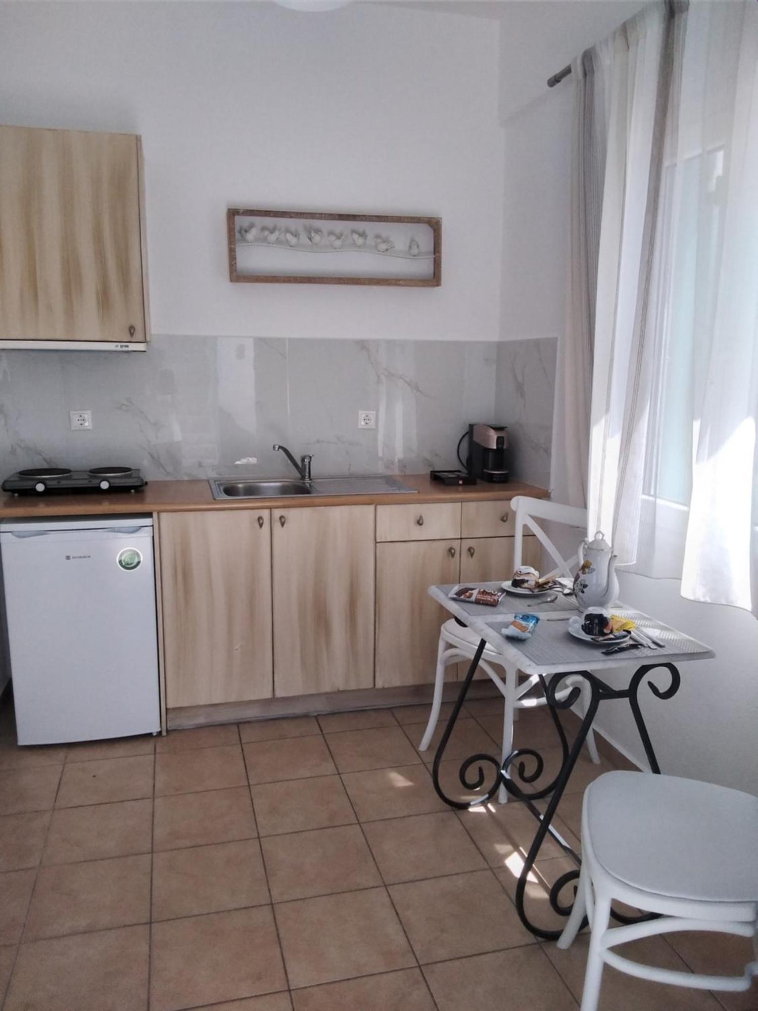Celeste Apartments Ornos  Zewnętrze zdjęcie
